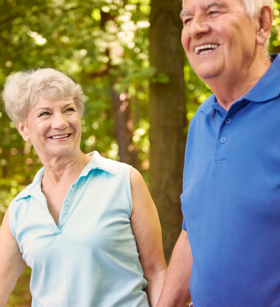 Couple enrolled in clinical trial for Knee Osteoarthritis